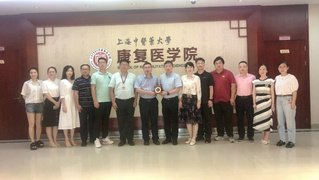 移动端与电脑端入口保持一致